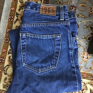 Vintage high waisted. 1969 gap jeans size 27/32